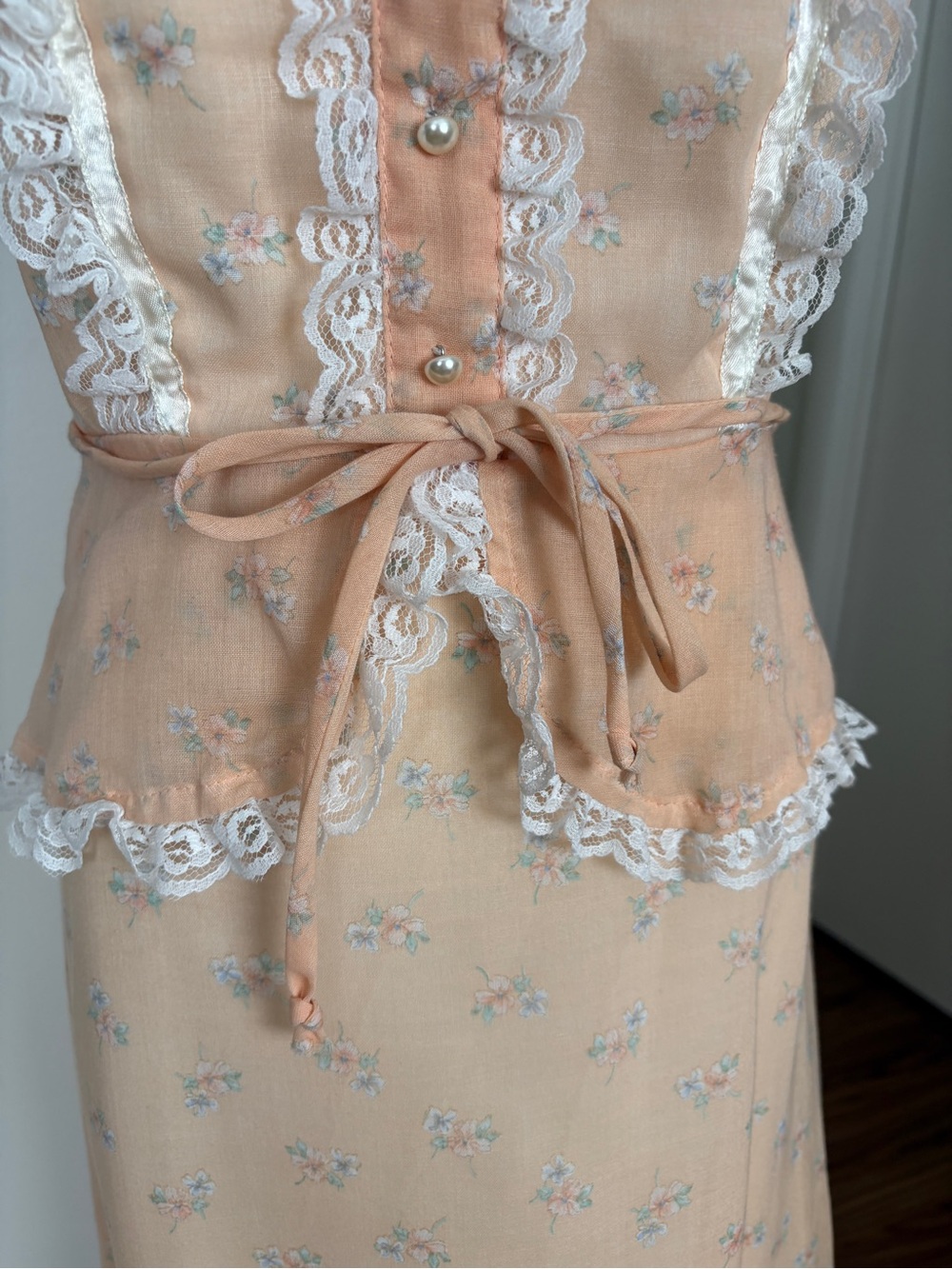 VTG 70s Prairie Gunne Sax-style Maxi Dress with Ruffles and Sweetheart Neckline - Picture 5 of 12